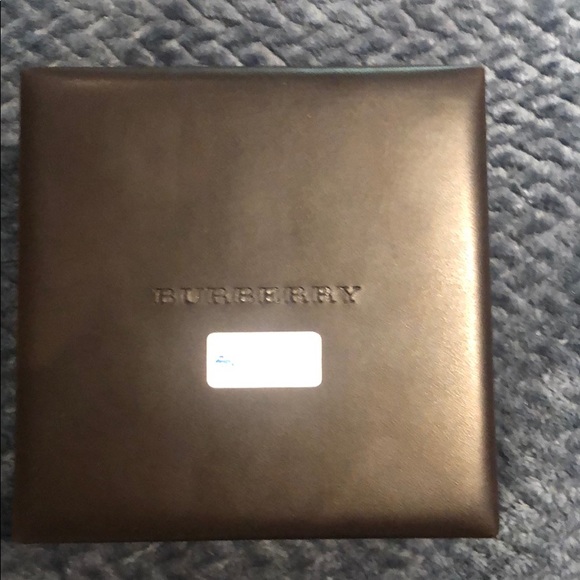 Burberry Men’s Watch - Picture 2 of 3
